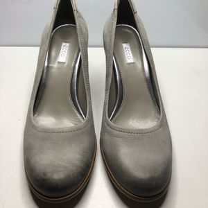 Ecco Taupe Gray Leather Slip On Closed Toe Loafer Heels Shoes Women Sz 41EU/10.5